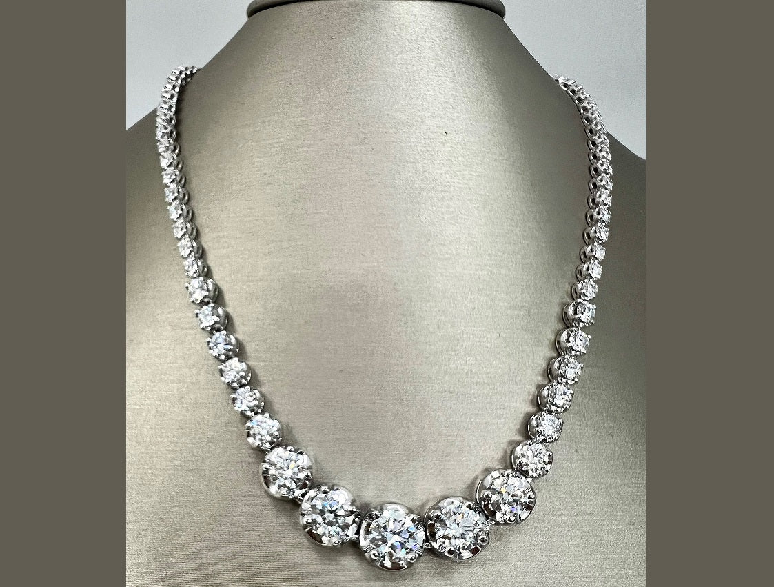 DIAMOND NECKLACE