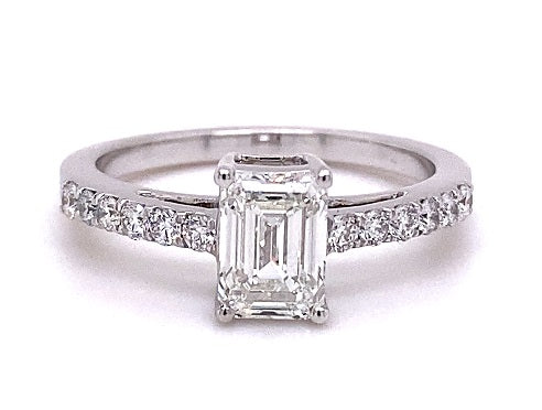 COMPLETE ENGAGEMENT RINGS