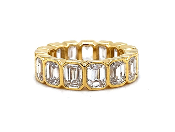 ETERNITY DIAMOND RING EMERALD CUTS