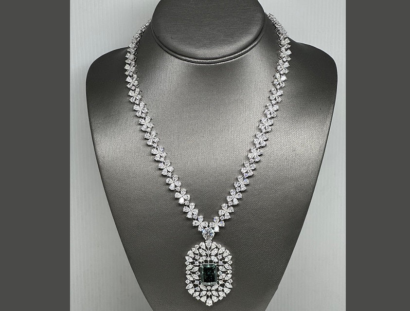 DIAMOND NECKLACE